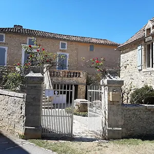 La P'tite Place Couette-café Les Arques