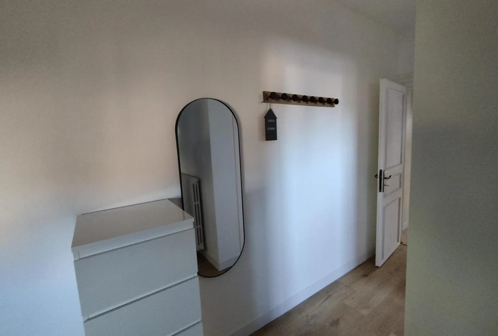 Au Pti' Bonheur Bed & Breakfast Saint-Coulomb 0*,  France